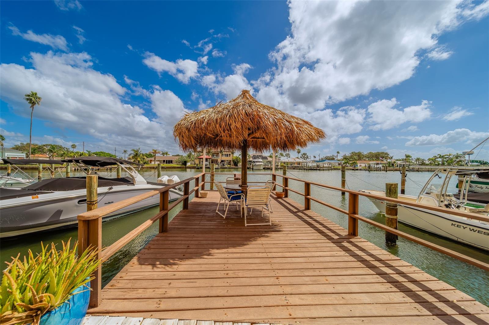 Image 71 of 78 For 51 Island Way 101