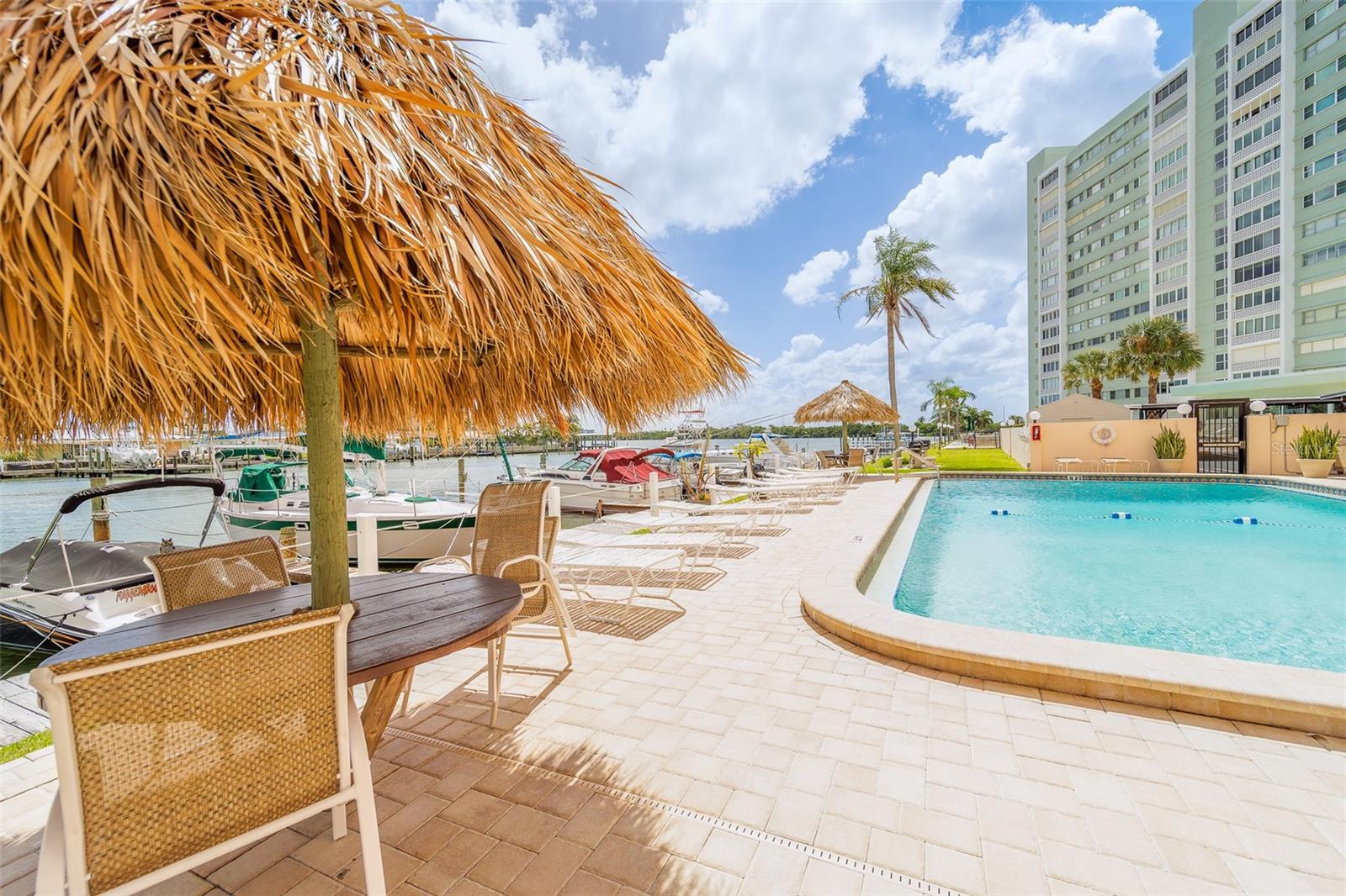 Image 75 of 78 For 51 Island Way 101