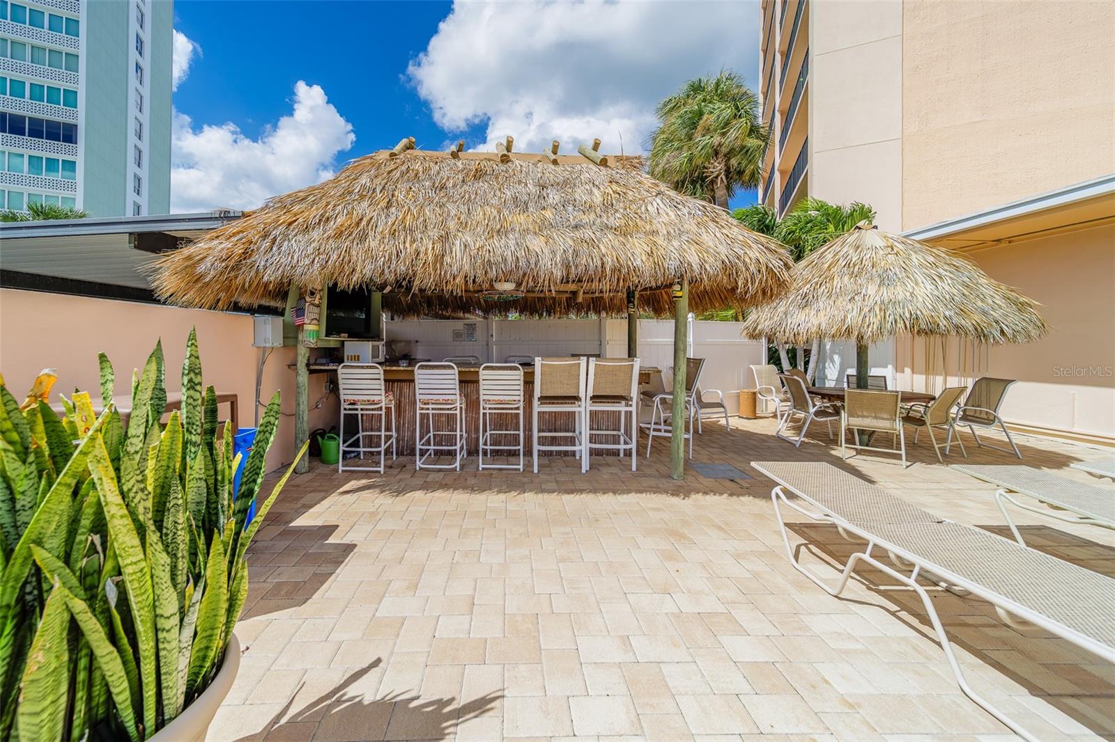 Image 77 of 78 For 51 Island Way 101