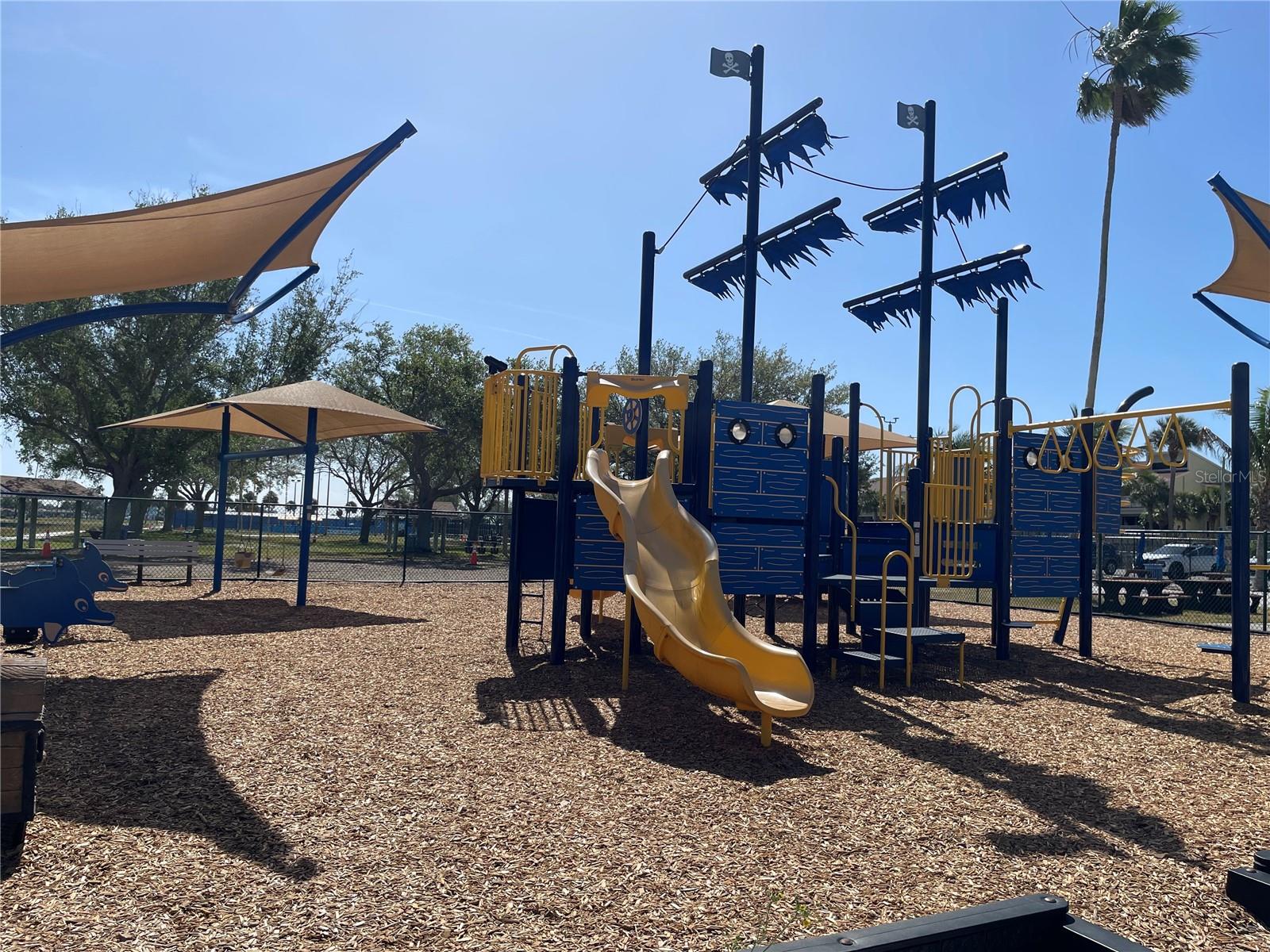 Image 28 of 29 For 4 Bellevue Drive