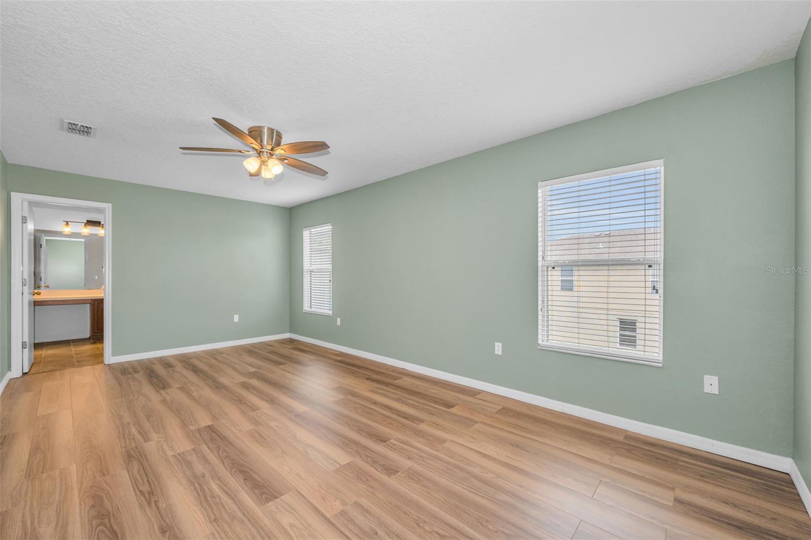 Image 20 of 46 For 17539 Balmaha Drive