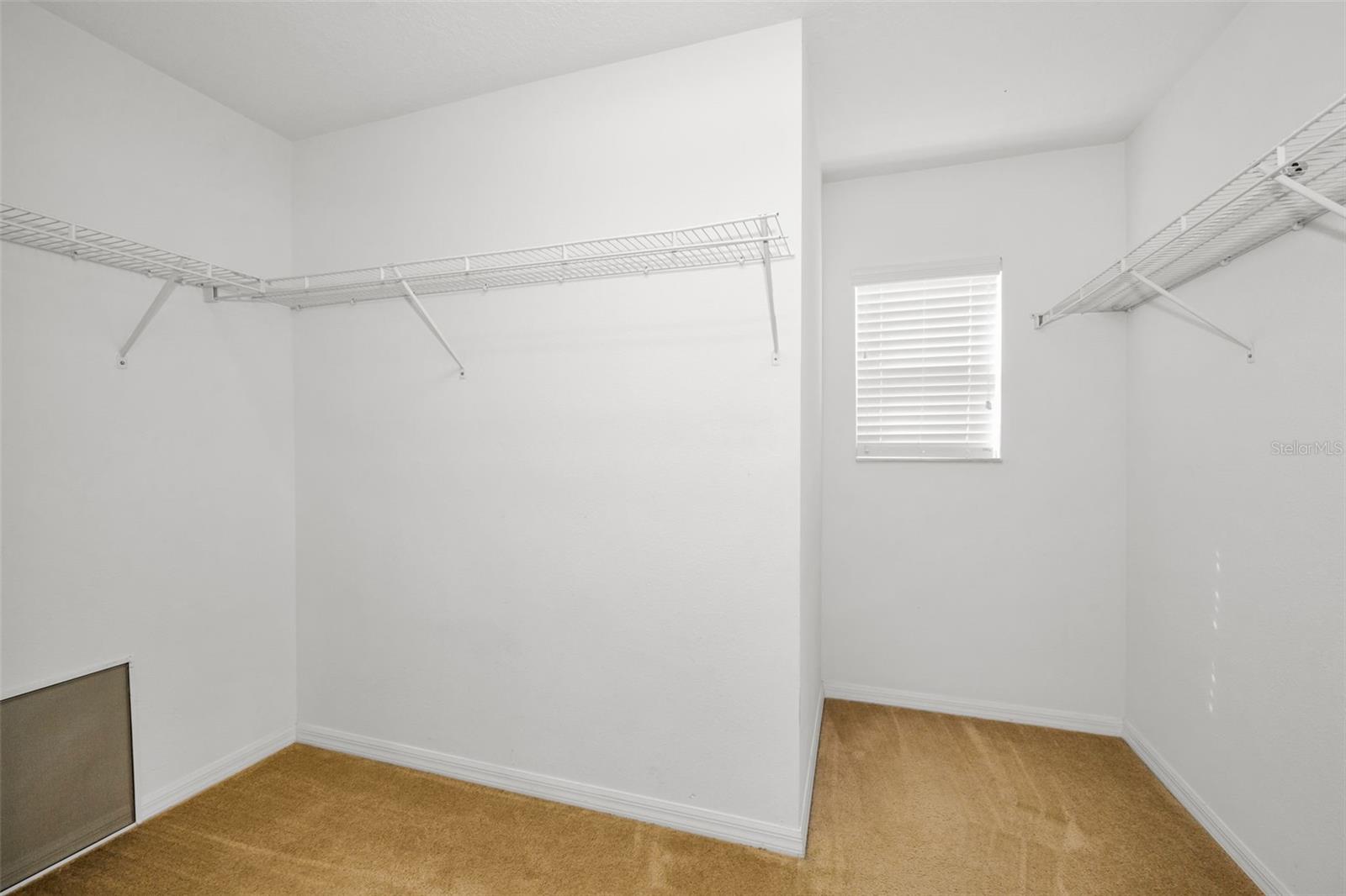 Image 26 of 46 For 17539 Balmaha Drive