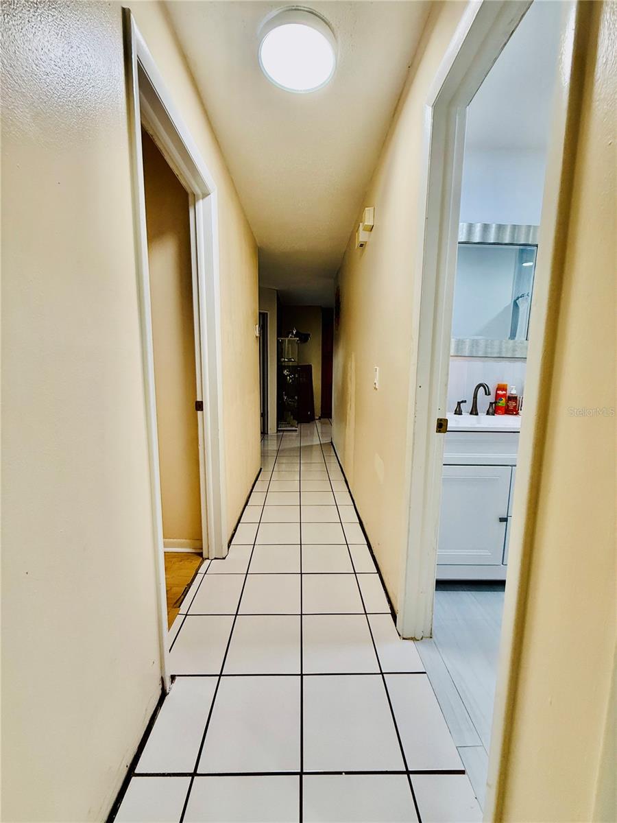 Image 7 of 30 For 2416 Wishing Well Circle