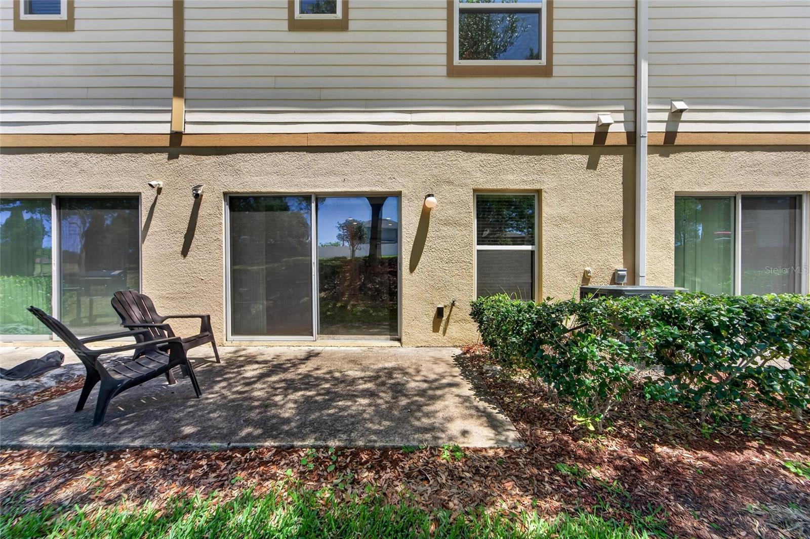 Image 3 of 85 For 3842 Hampstead Lane