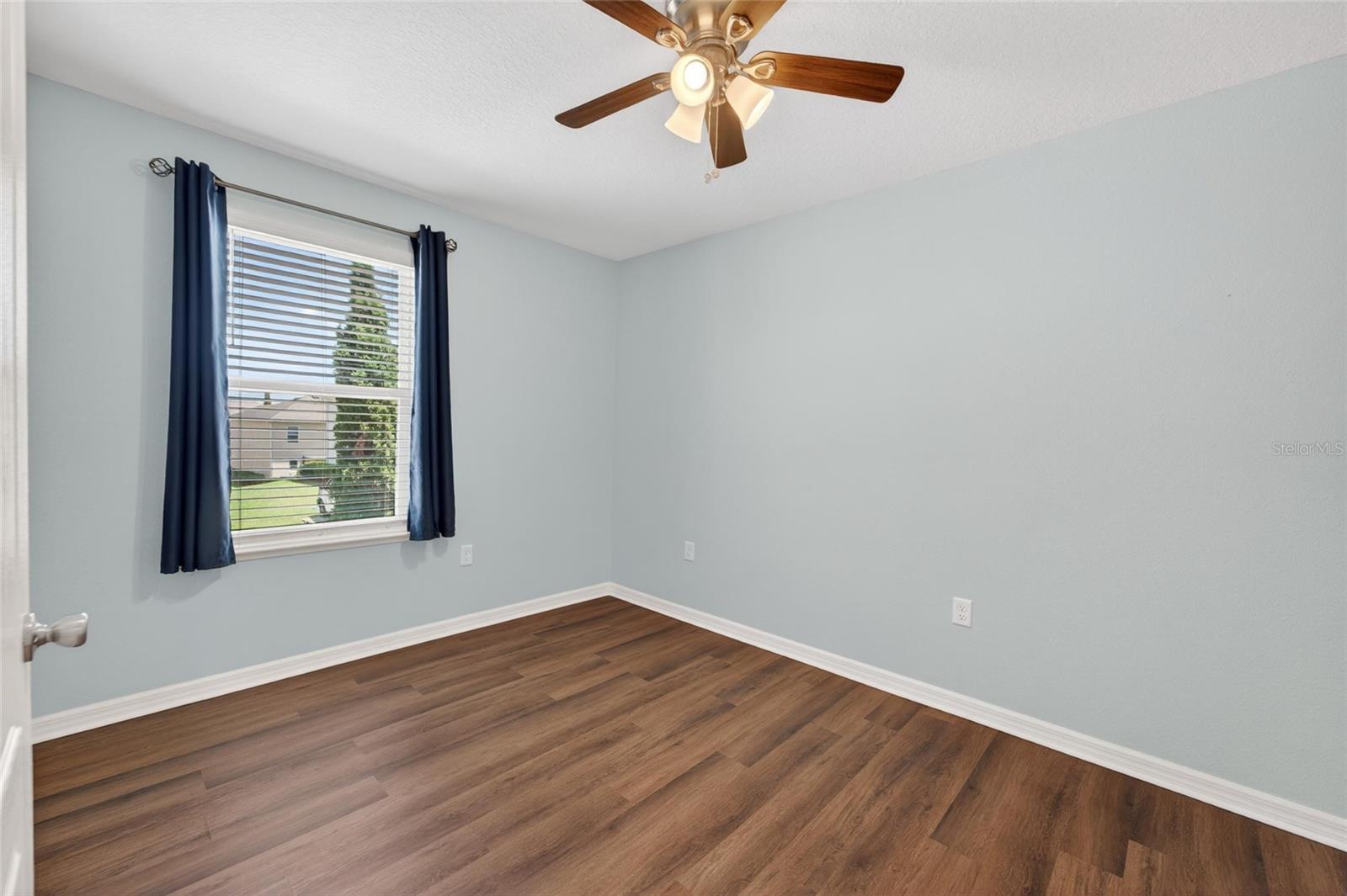 Image 37 of 85 For 3842 Hampstead Lane