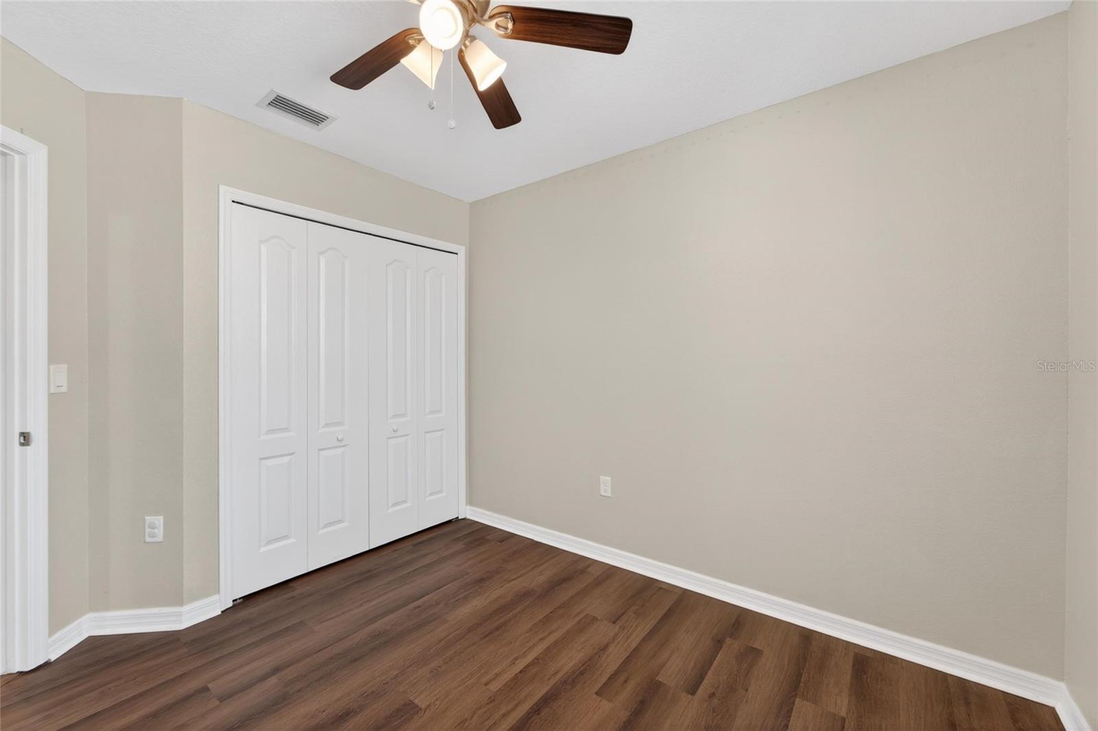 Image 43 of 85 For 3842 Hampstead Lane