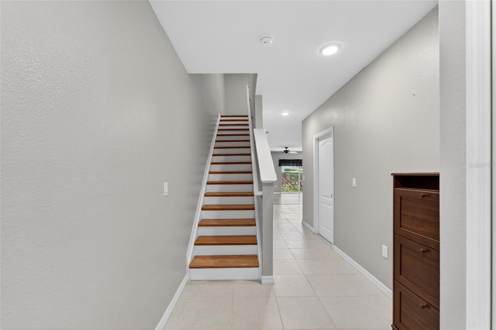 Image 5 of 85 For 3842 Hampstead Lane