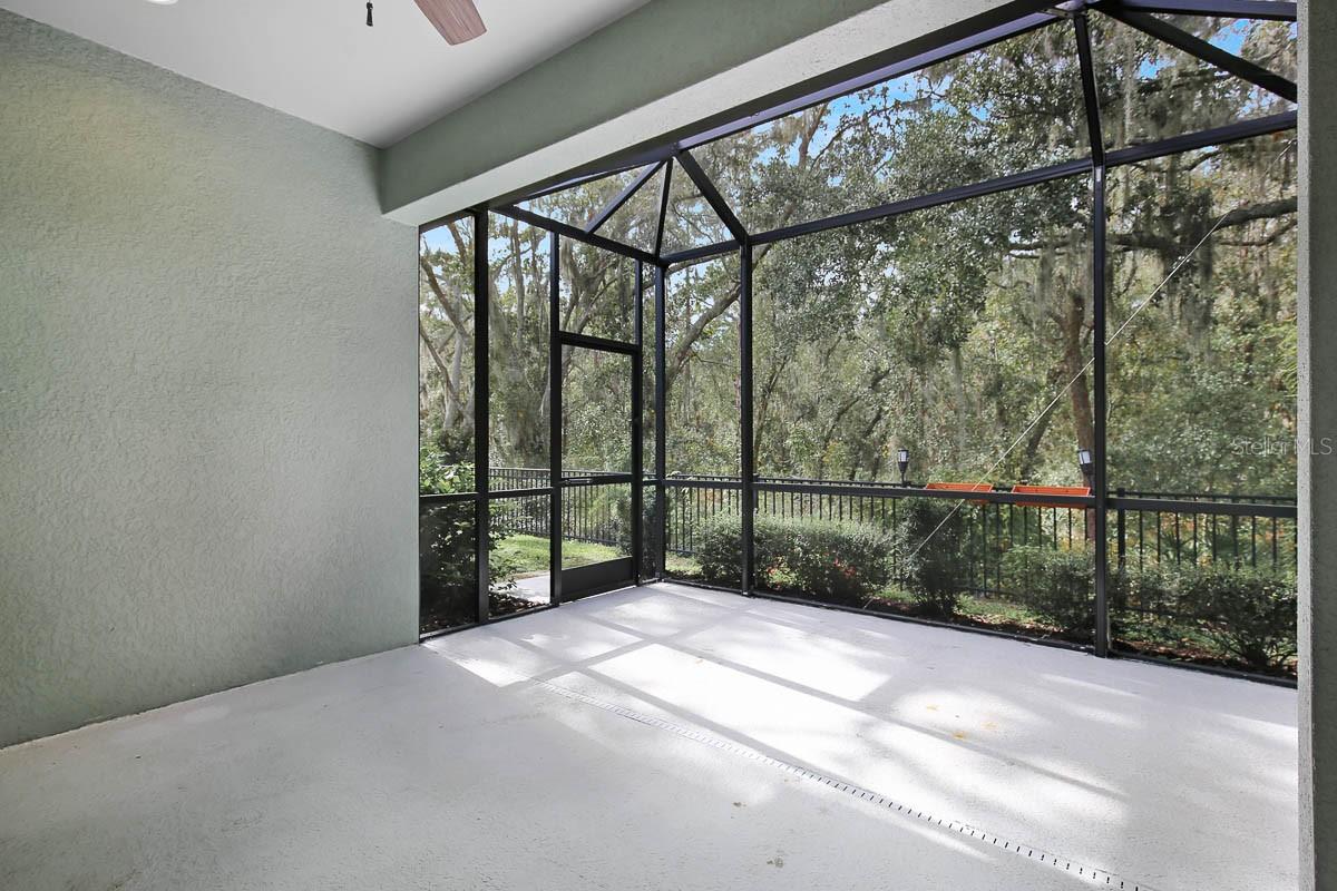 Image 21 of 29 For 13576 Circa Crossing Drive