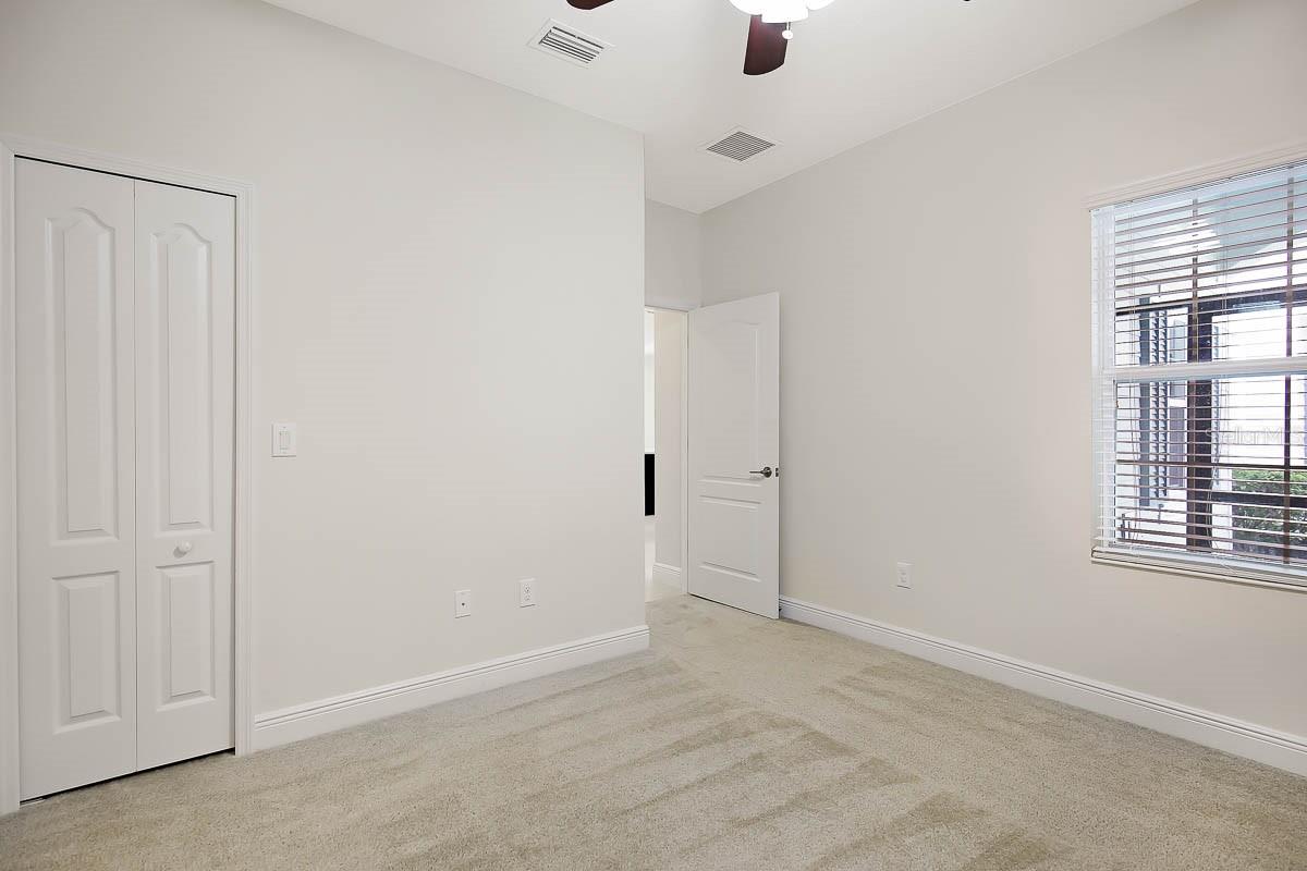 Image 7 of 29 For 13576 Circa Crossing Drive