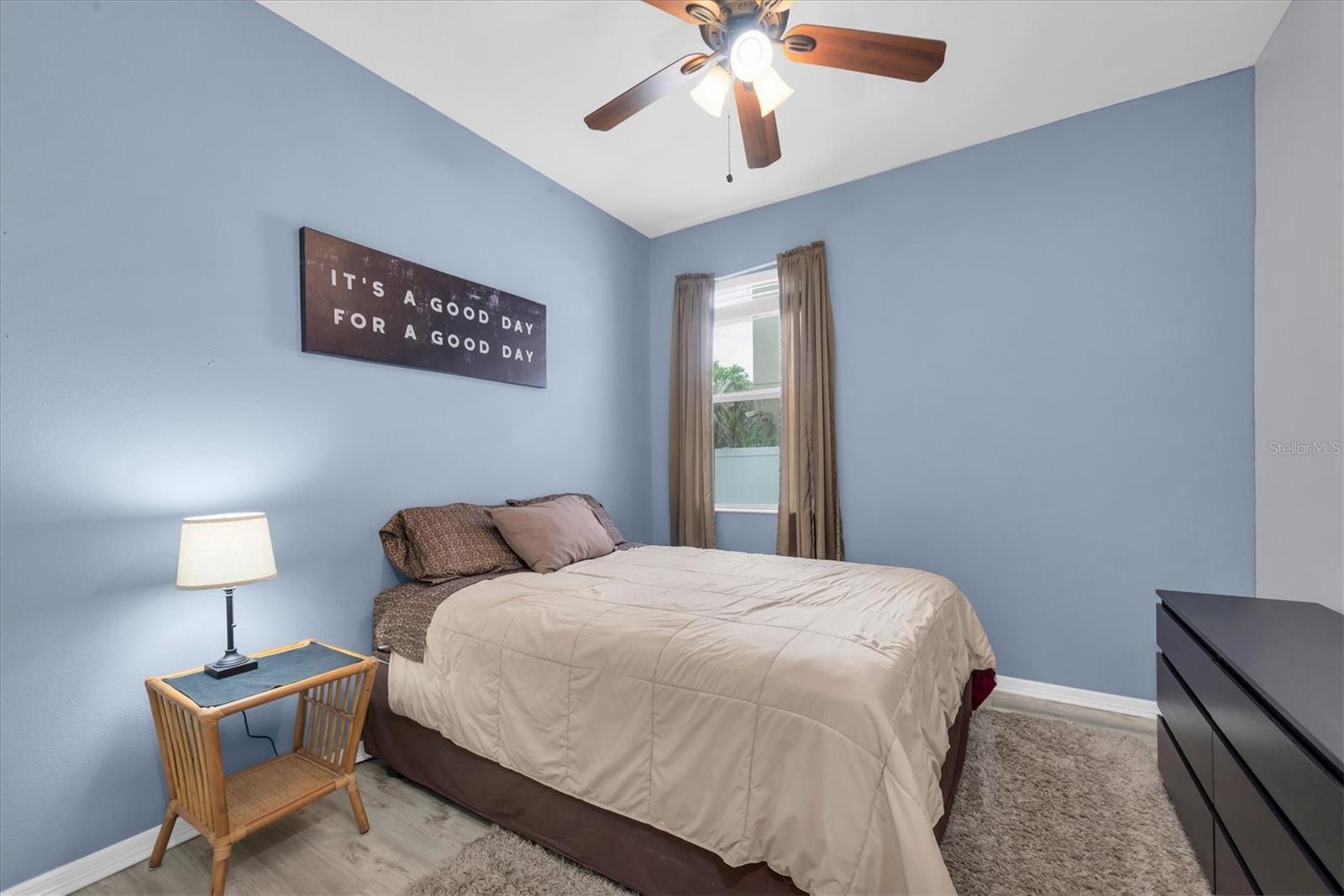 Image 26 of 41 For 10133 Caraway Spice Avenue