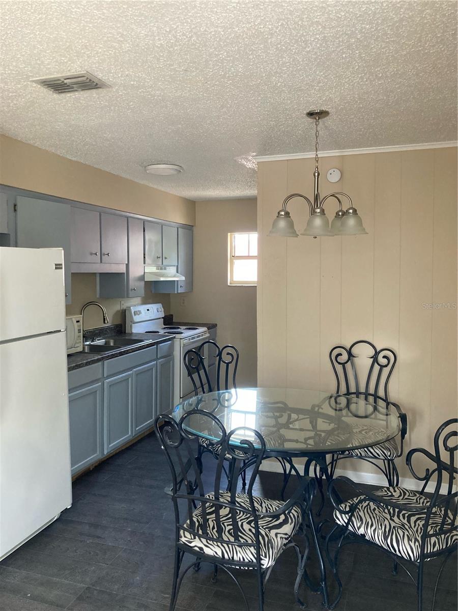 Image 2 of 13 For 1306 Golconda Road