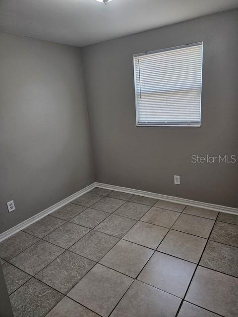 Image 6 of 13 For 5024 85th Street