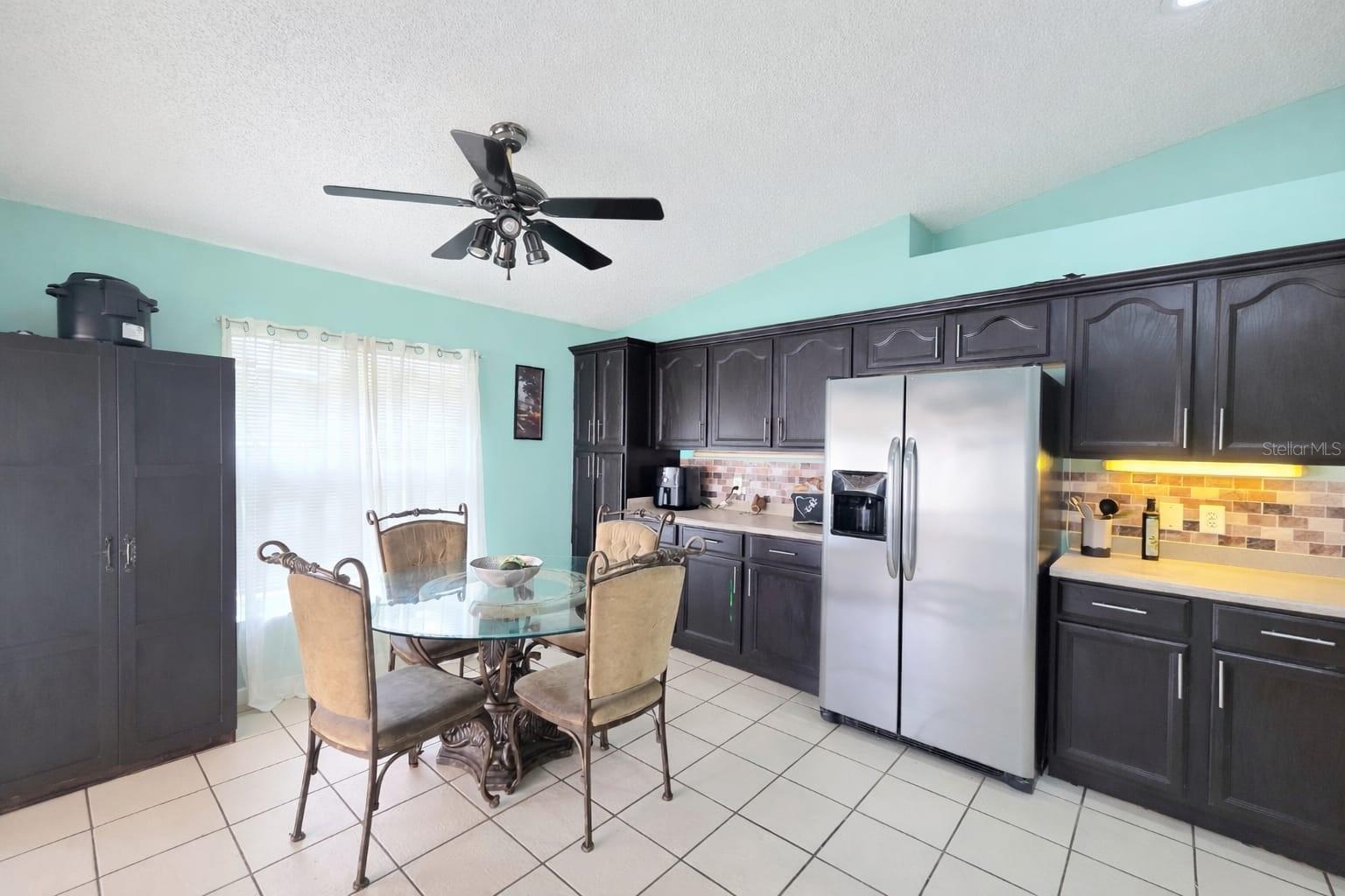 Image 11 of 25 For 664 Reindeer Drive