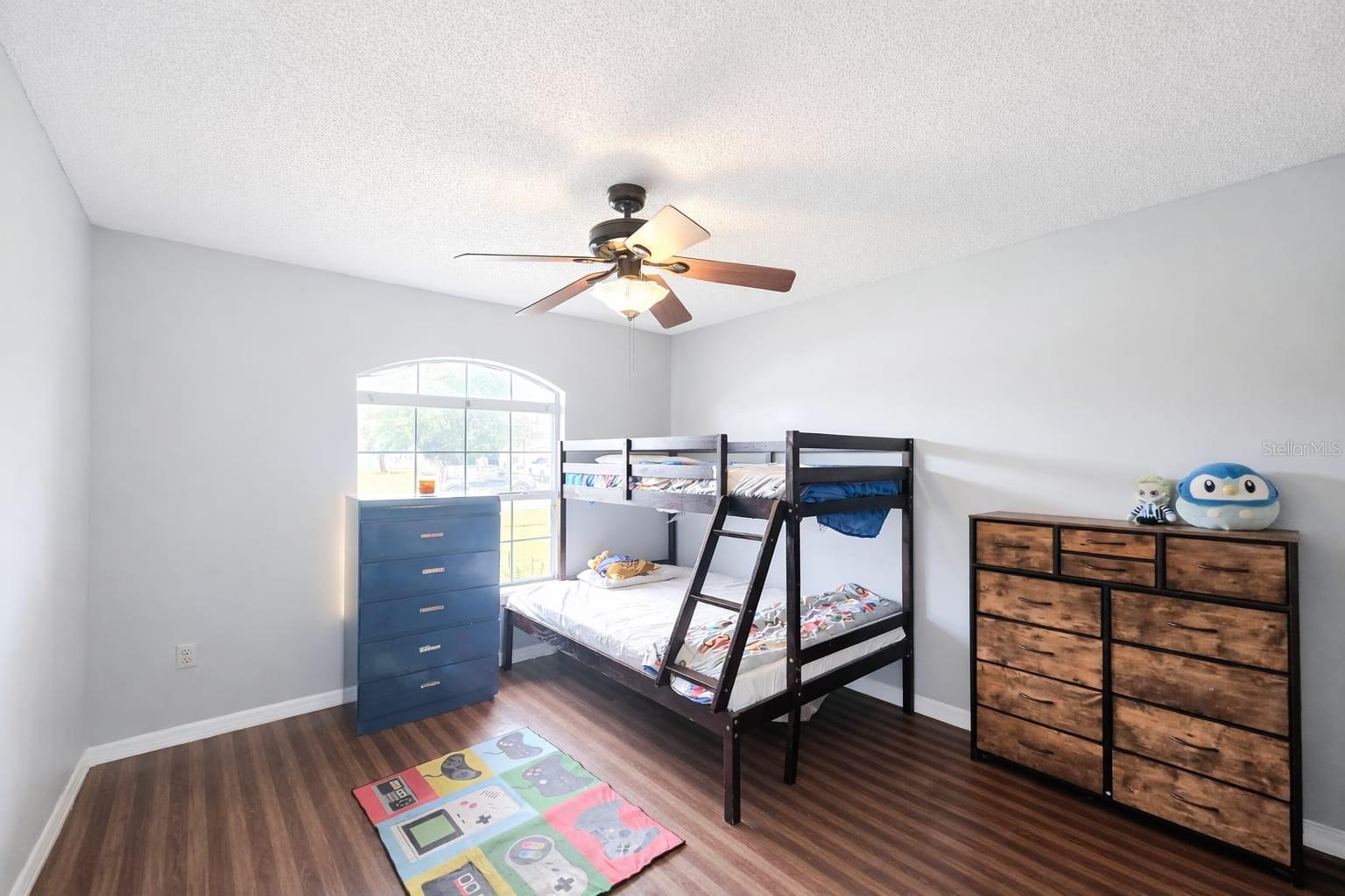 Image 20 of 25 For 664 Reindeer Drive