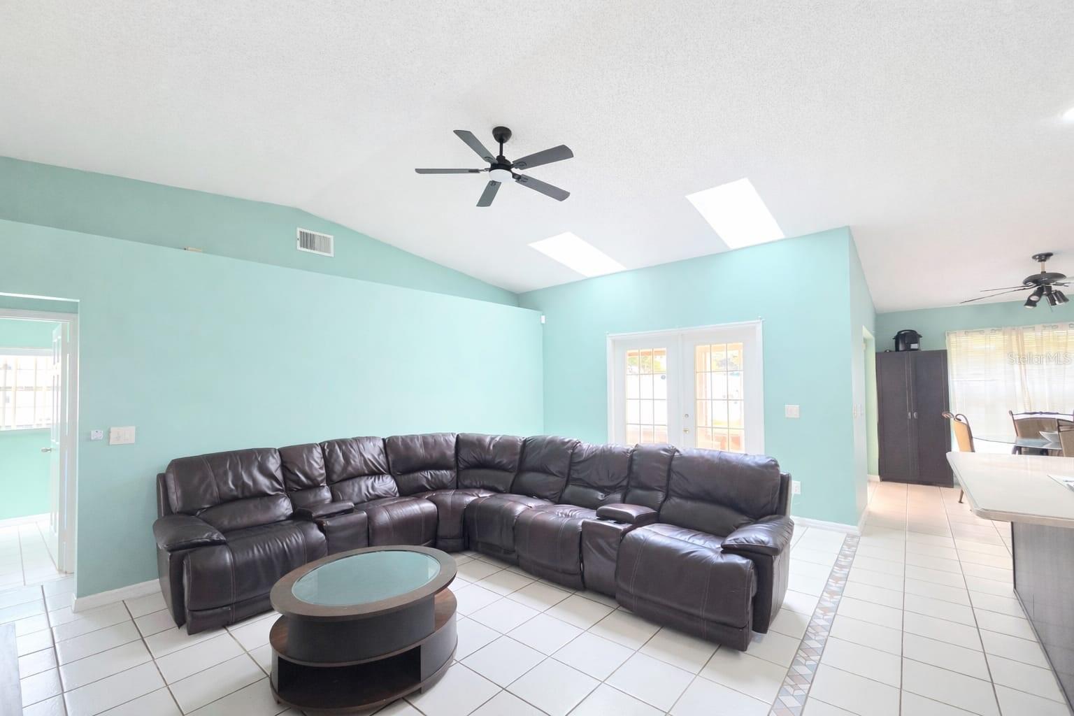 Image 8 of 25 For 664 Reindeer Drive