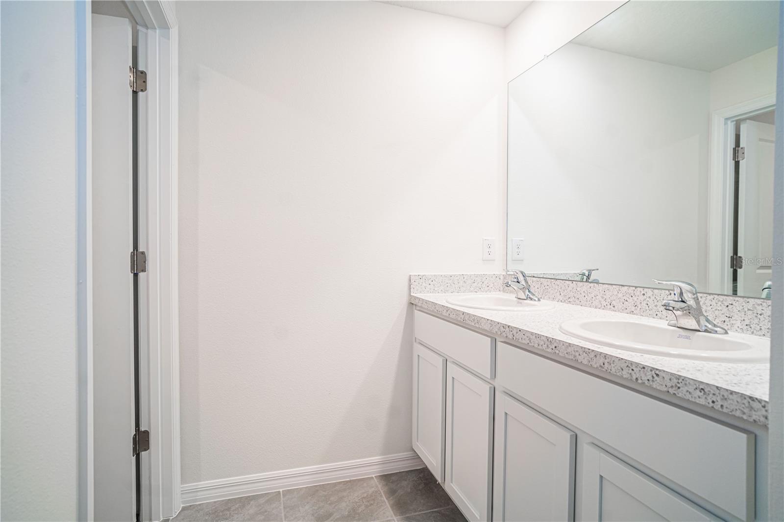 Image 30 of 38 For 13295 Mylion Way