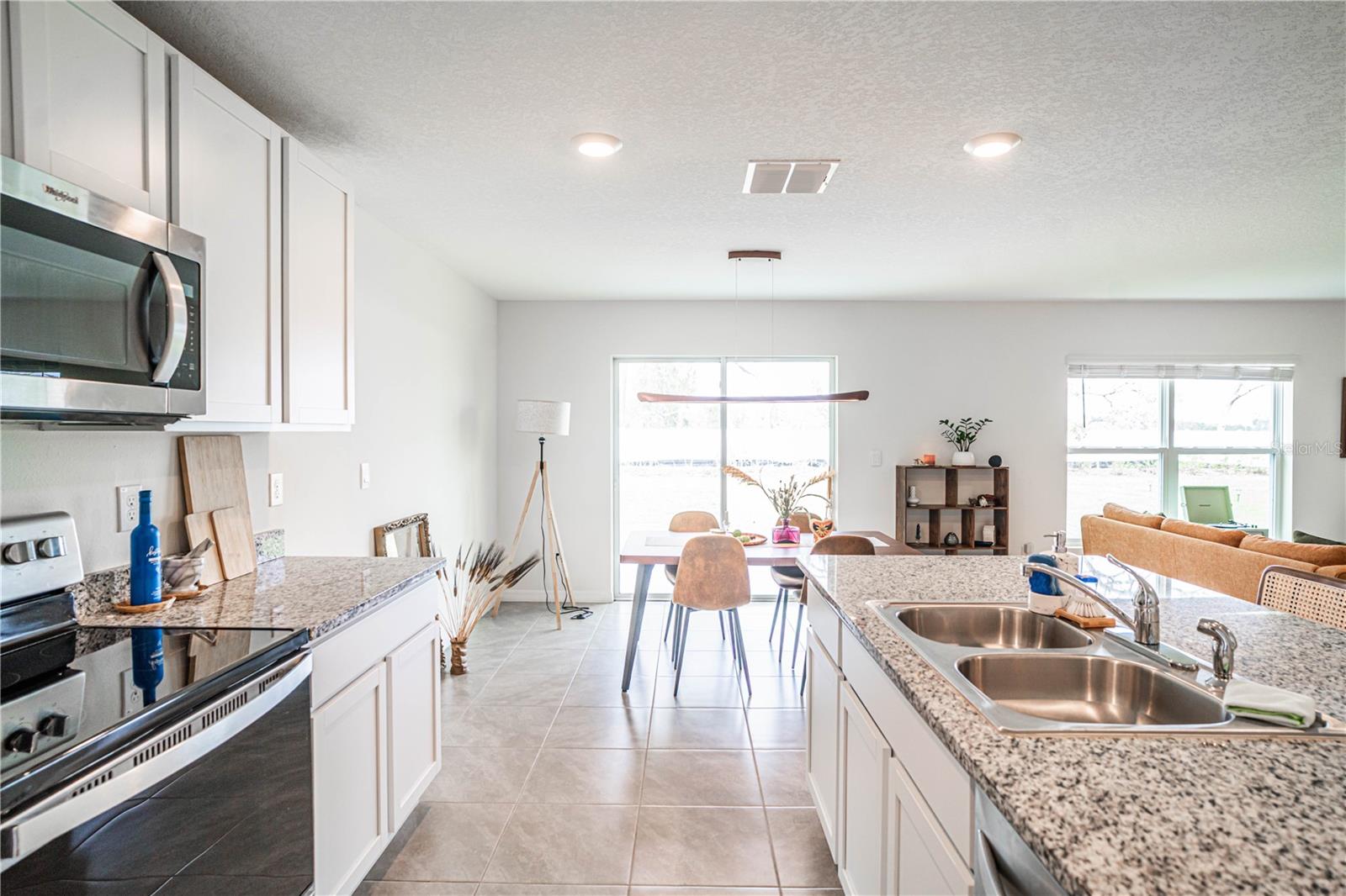 Image 9 of 38 For 13295 Mylion Way