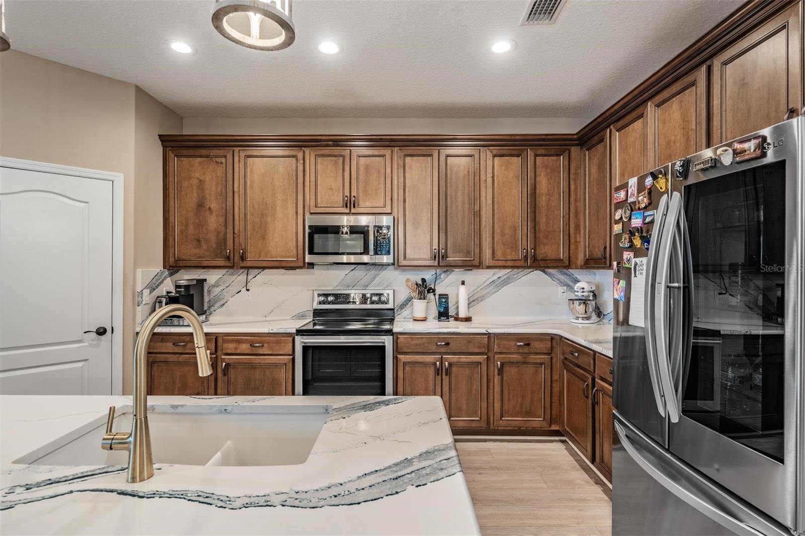 Image 26 of 38 For 16352 Laurel Garden Court