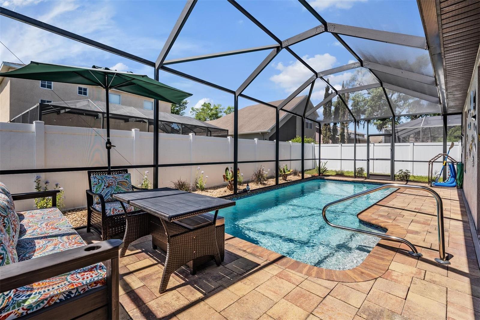 Image 27 of 38 For 16352 Laurel Garden Court