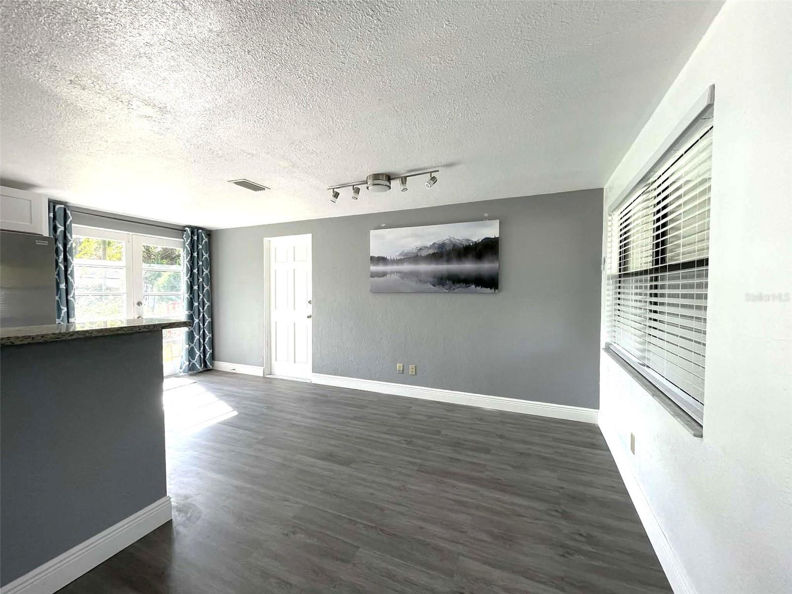 Image 4 of 7 For 5740 65th Terrace N