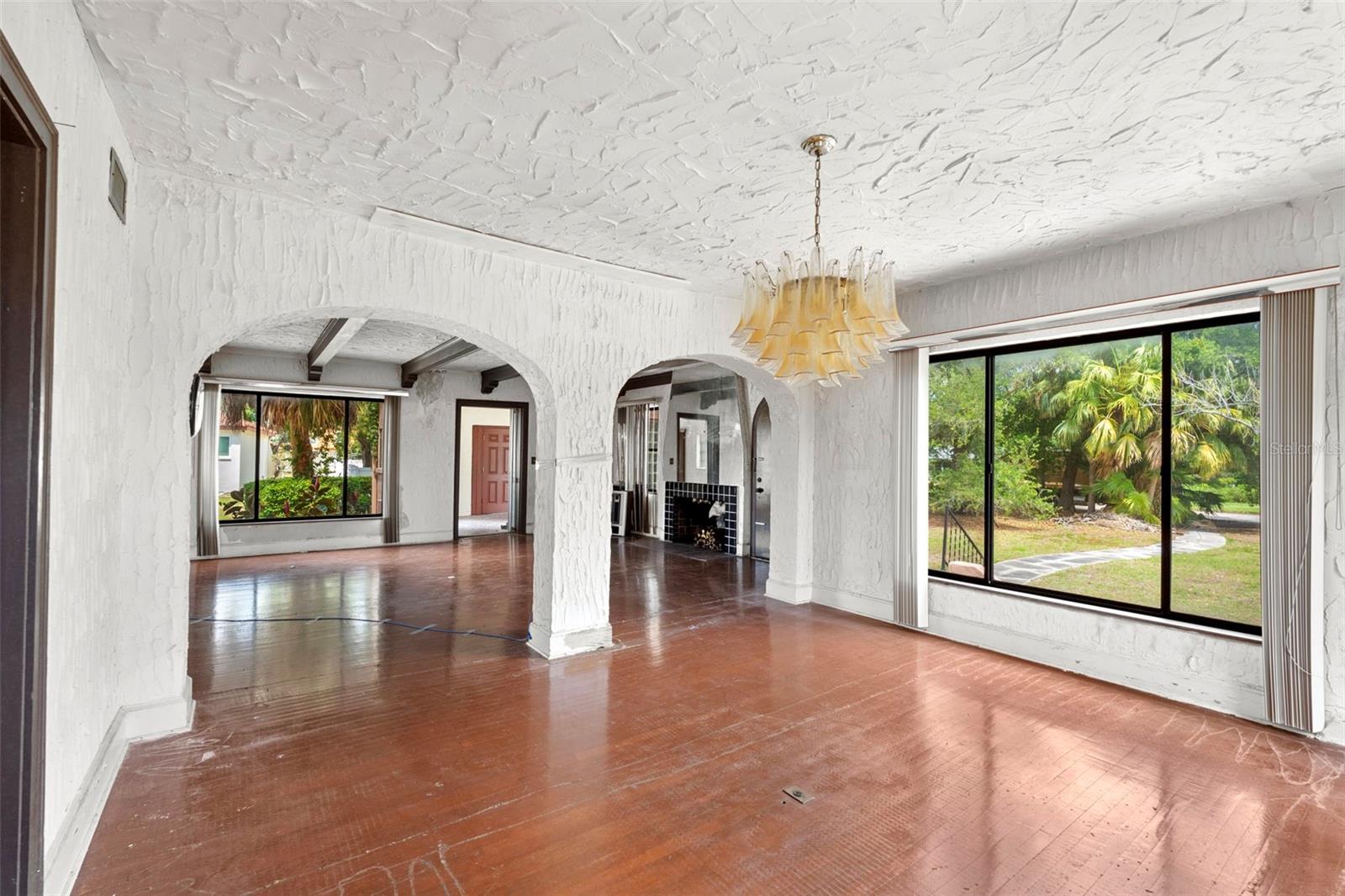 Image 11 of 72 For 7010 Park Street S