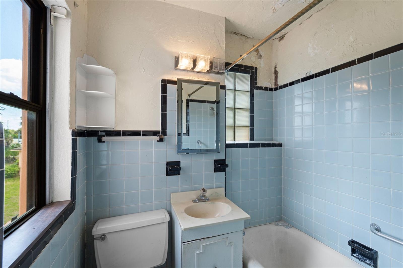 Image 30 of 72 For 7010 Park Street S