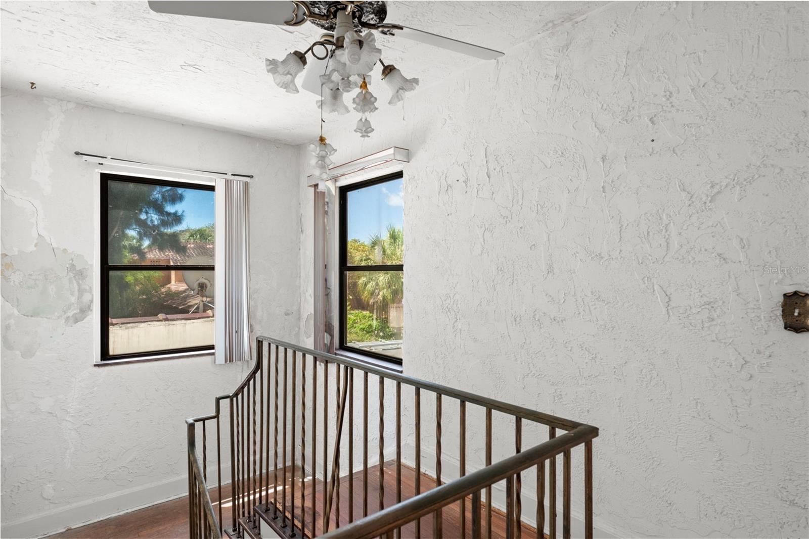 Image 32 of 72 For 7010 Park Street S