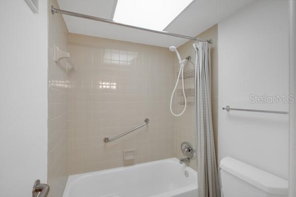 Image 12 of 37 For 11945 143rd Street 7217