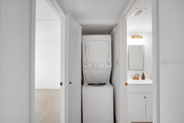 Image 27 of 37 For 11945 143rd Street 7217