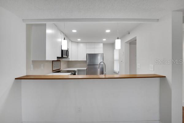 Image 30 of 37 For 11945 143rd Street 7217