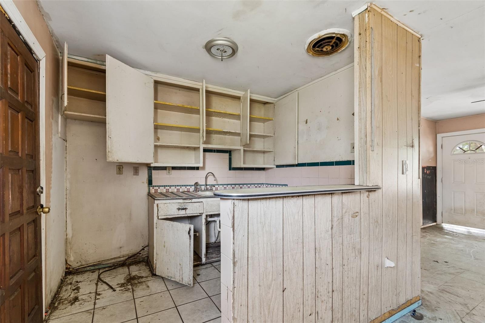 Image 6 of 12 For 5262 5th Avenue N