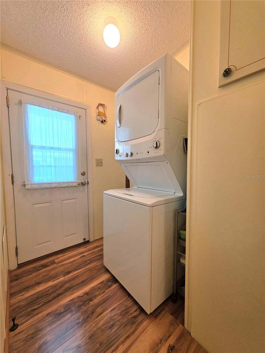 Image 25 of 70 For 5654 Arrowhead Drive