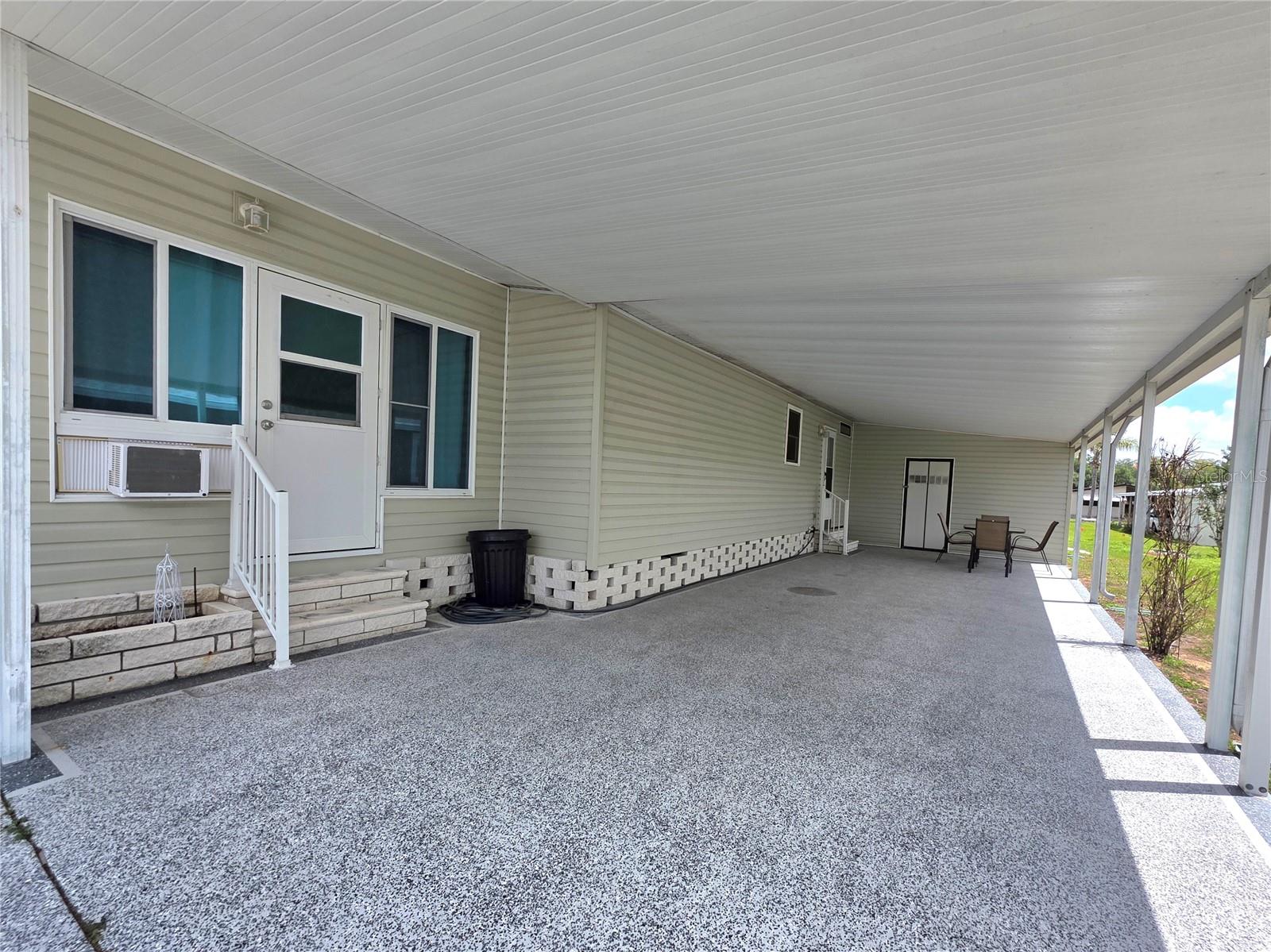 Image 7 of 70 For 5654 Arrowhead Drive