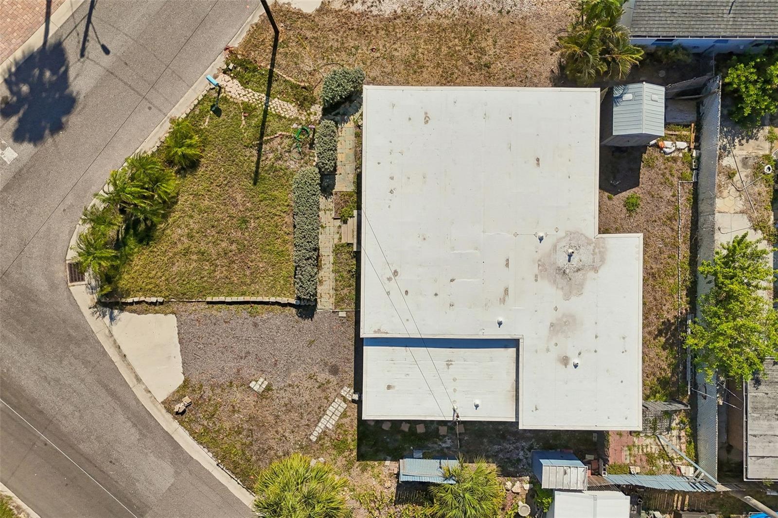 Image 4 of 15 For 13098 Boca Ciega Avenue