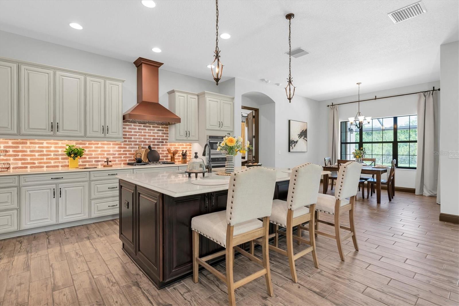 Image 11 of 99 For 3100 Barbour Trail