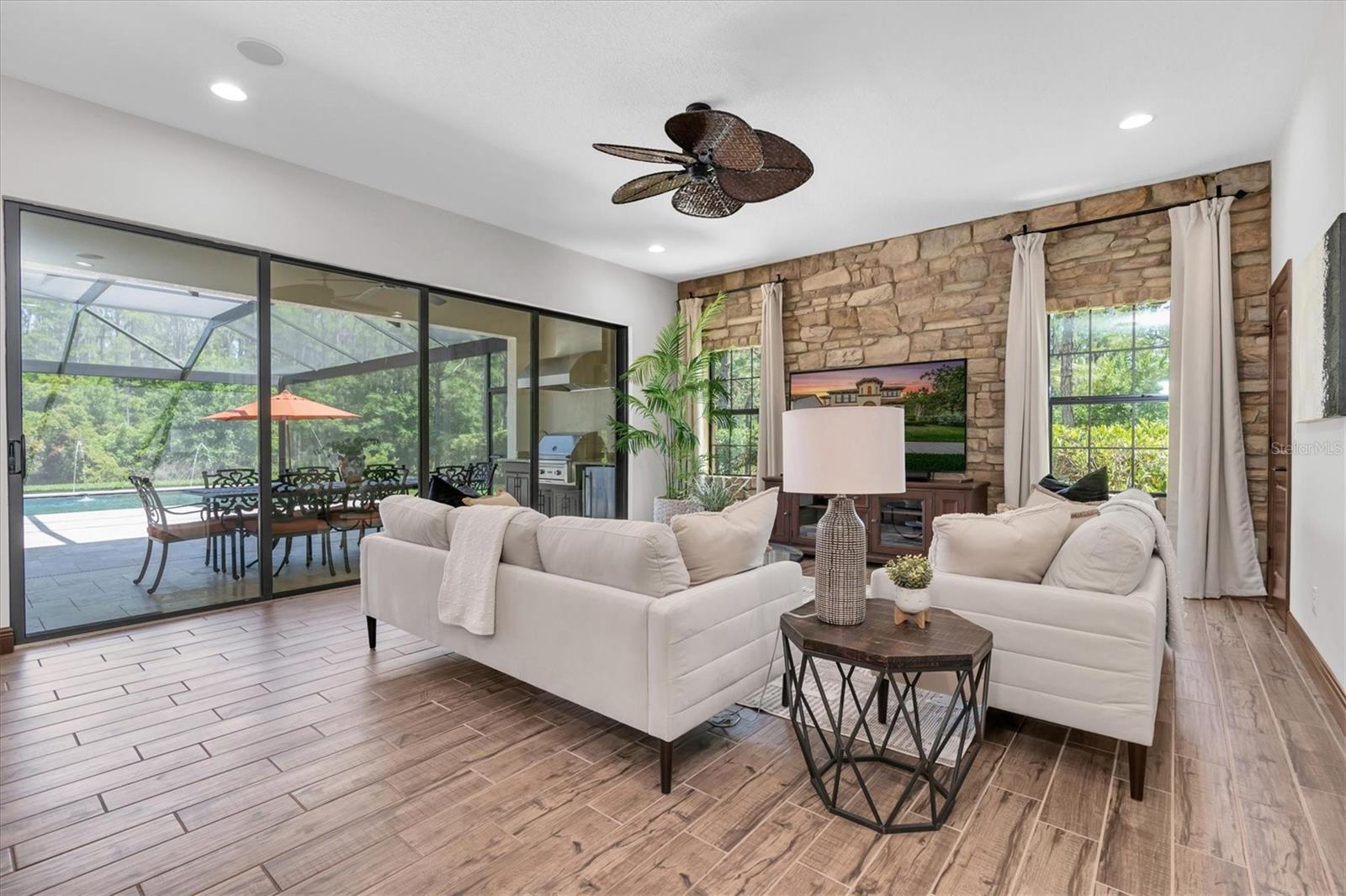 Image 14 of 99 For 3100 Barbour Trail