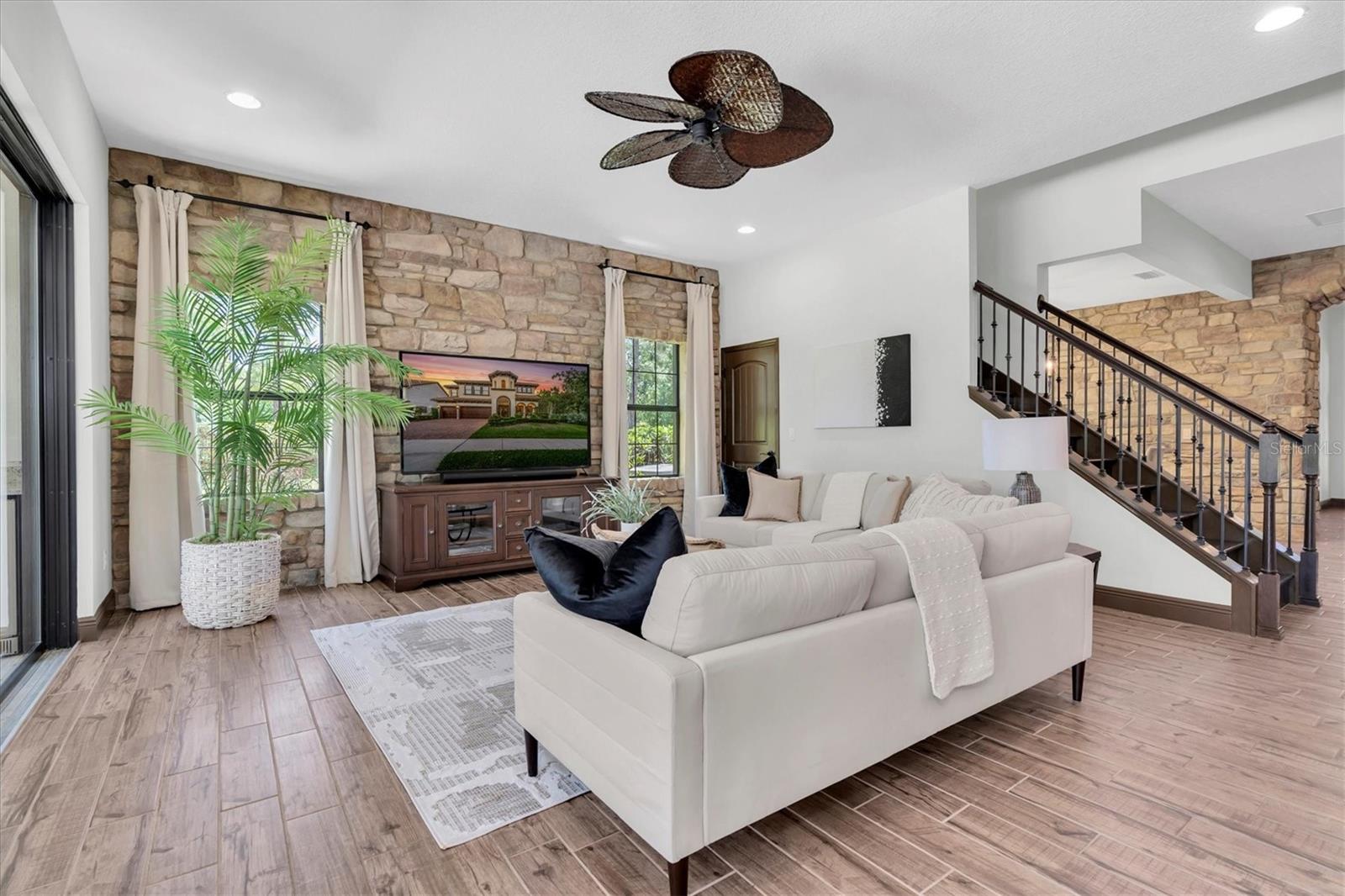 Image 15 of 99 For 3100 Barbour Trail