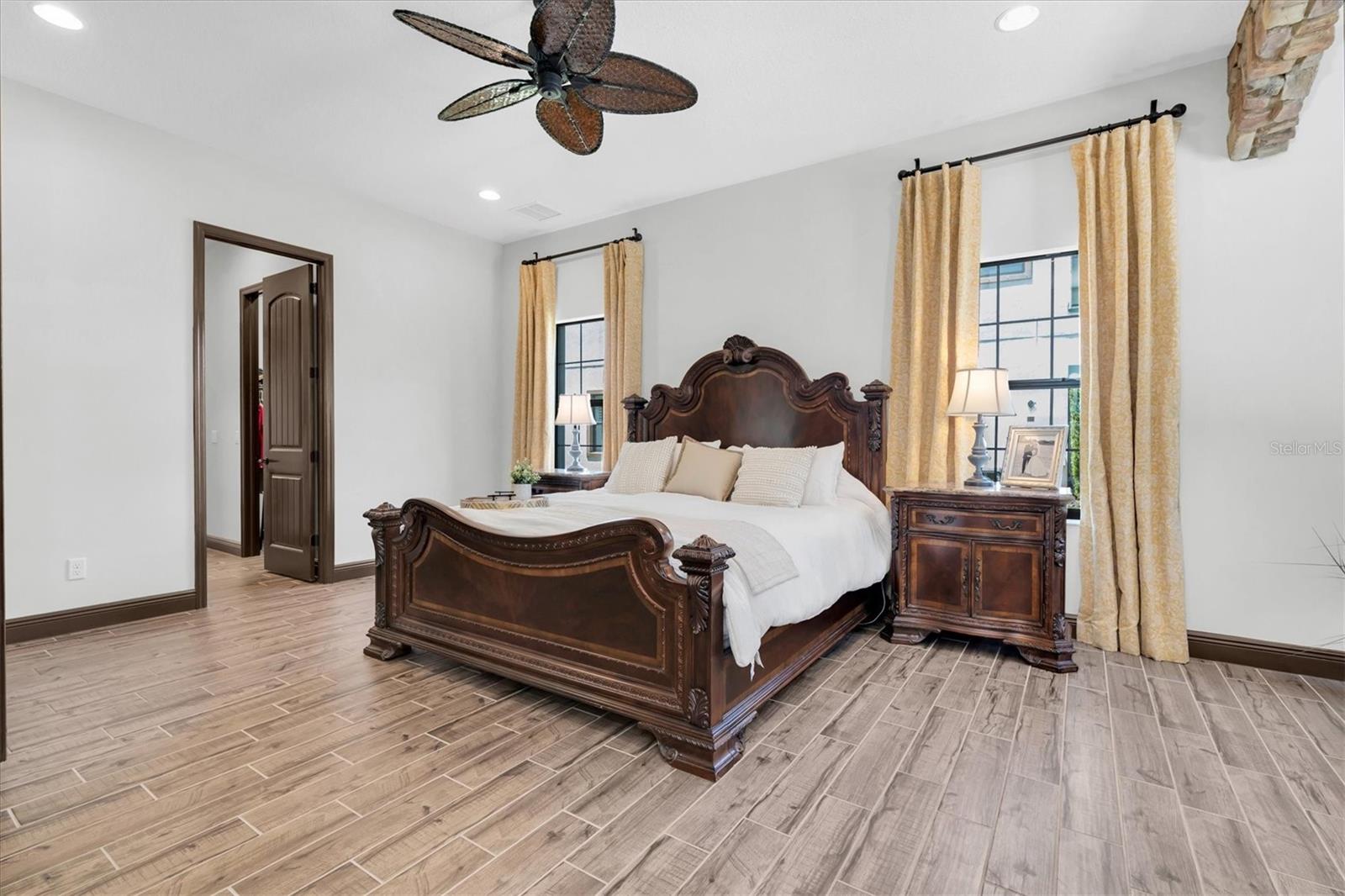 Image 22 of 99 For 3100 Barbour Trail