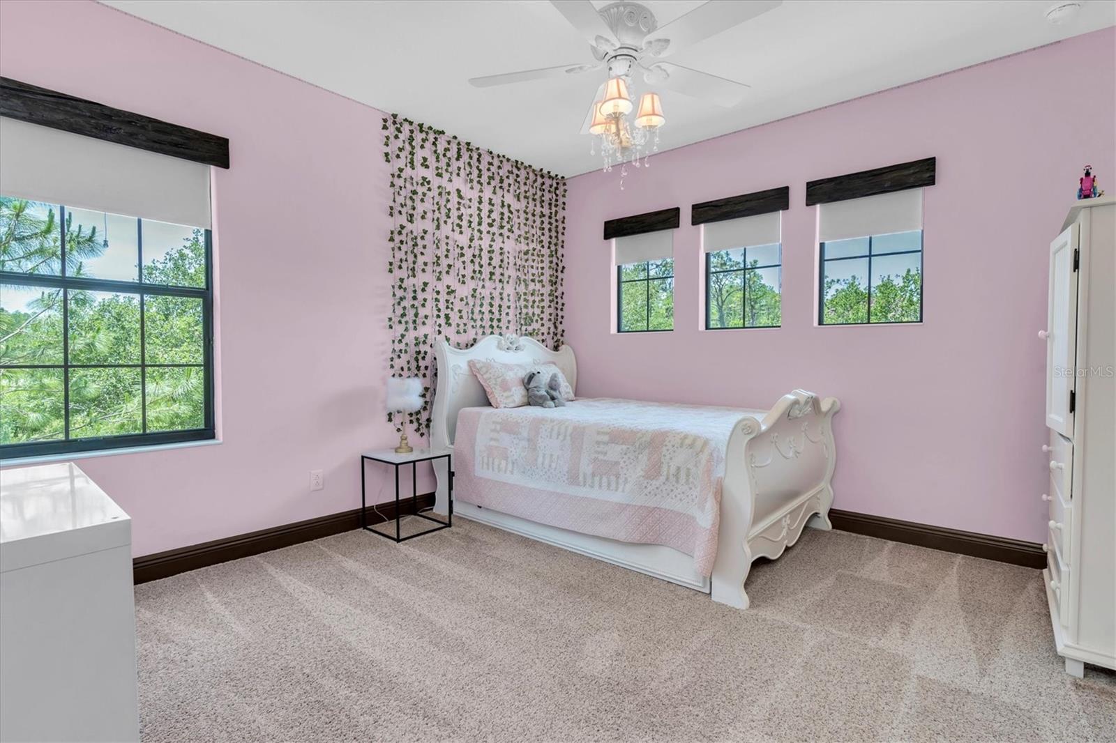 Image 35 of 99 For 3100 Barbour Trail