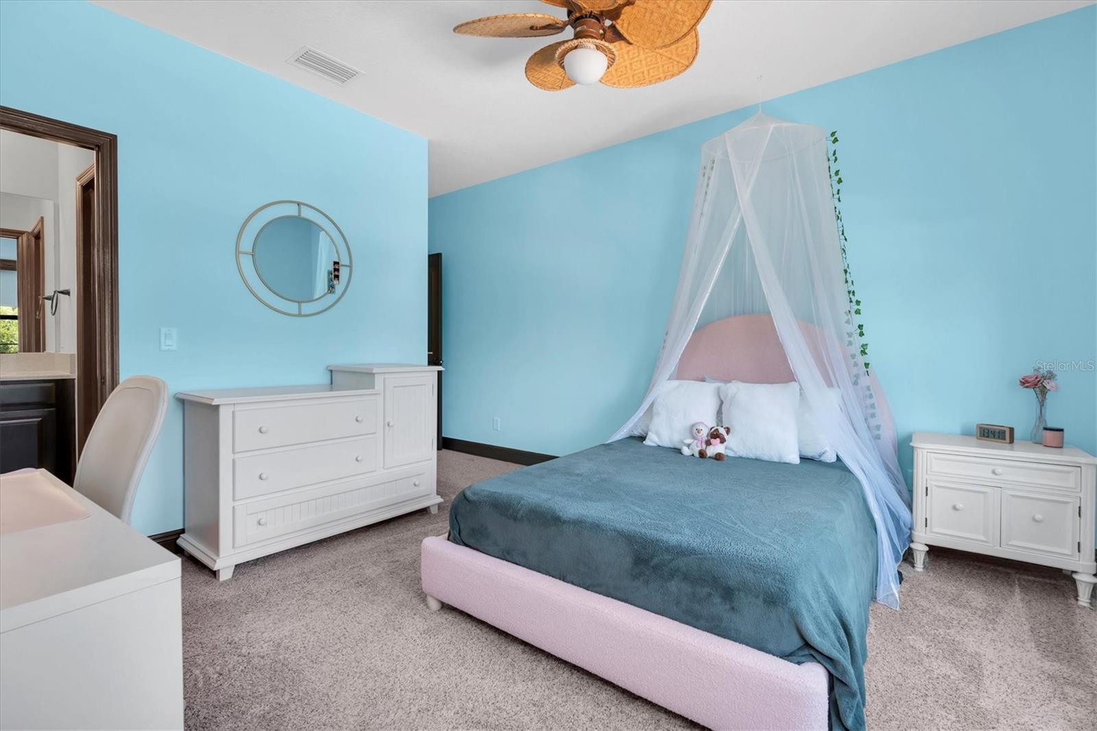 Image 39 of 99 For 3100 Barbour Trail