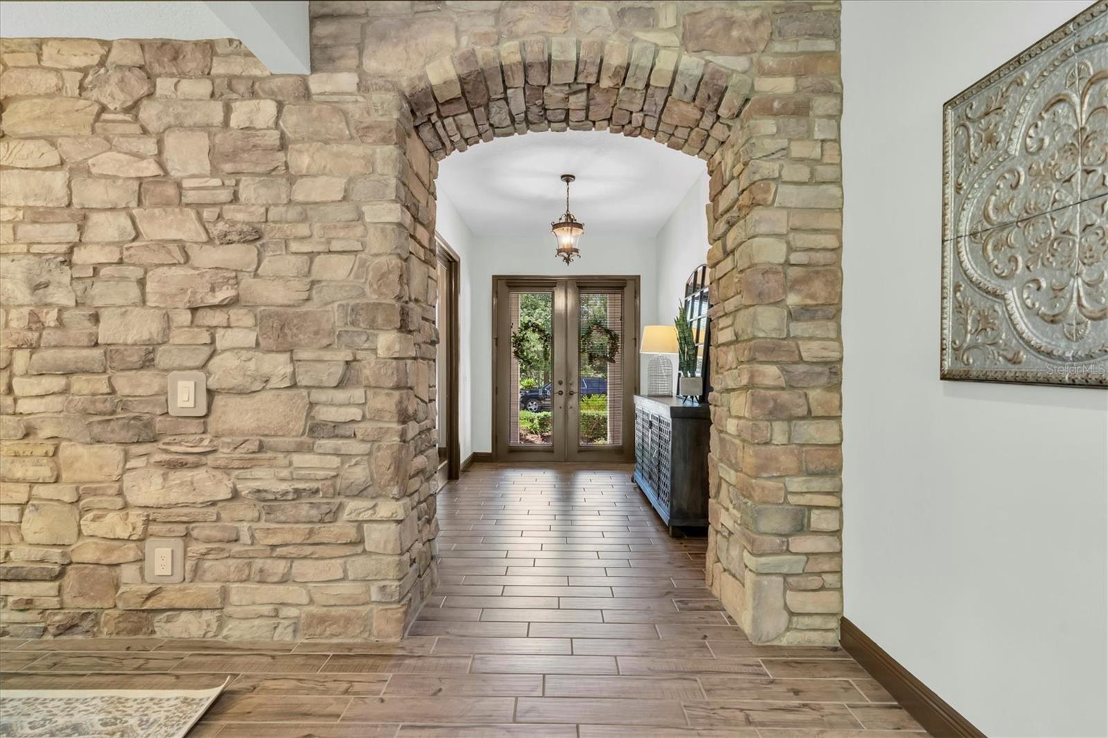 Image 6 of 99 For 3100 Barbour Trail