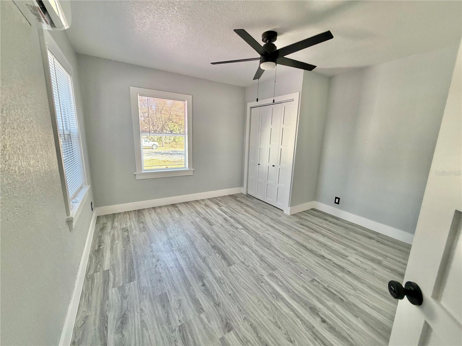 Image 11 of 17 For 2728 1st Avenue S