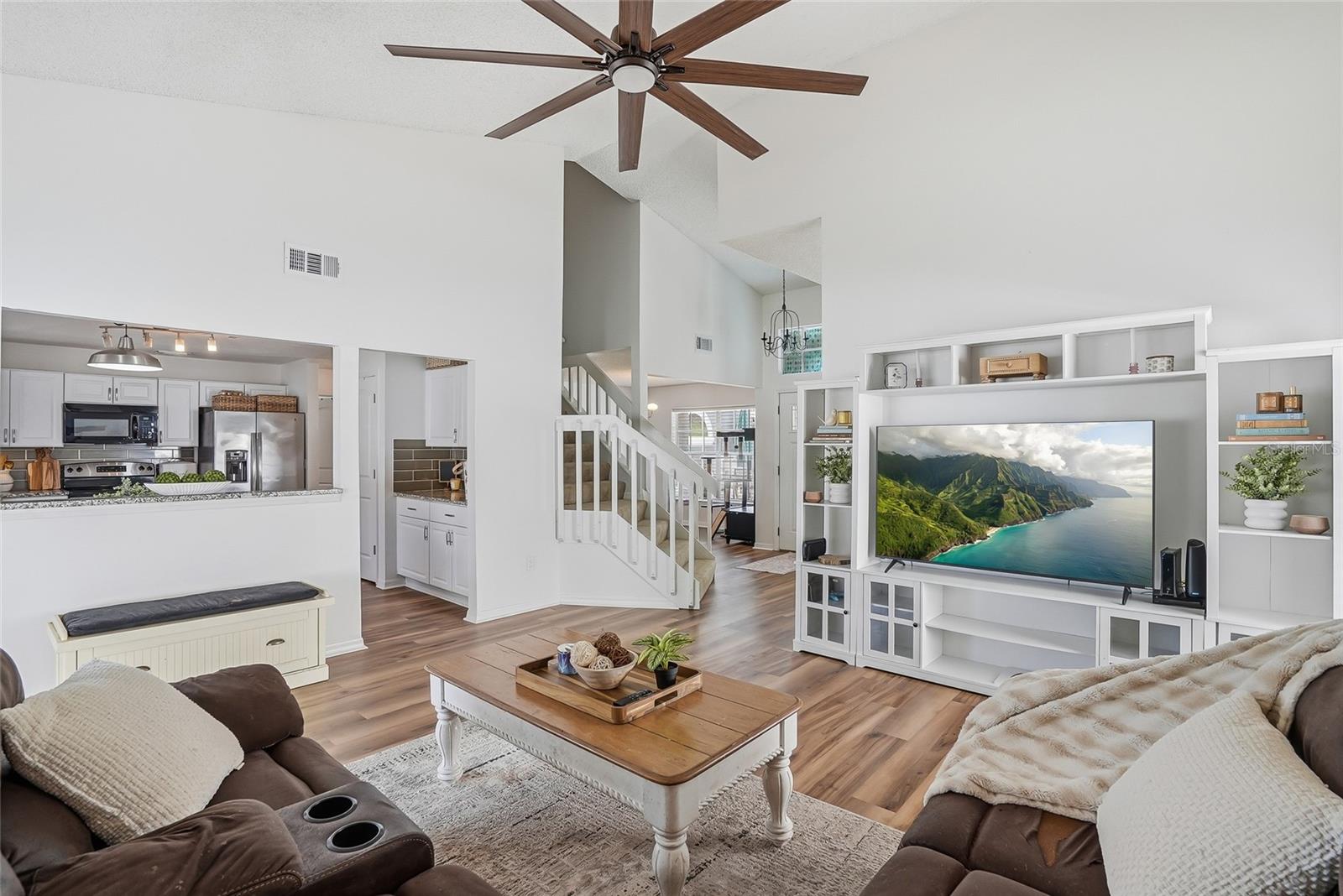 Image 14 of 62 For 12212 Wildbrook Drive