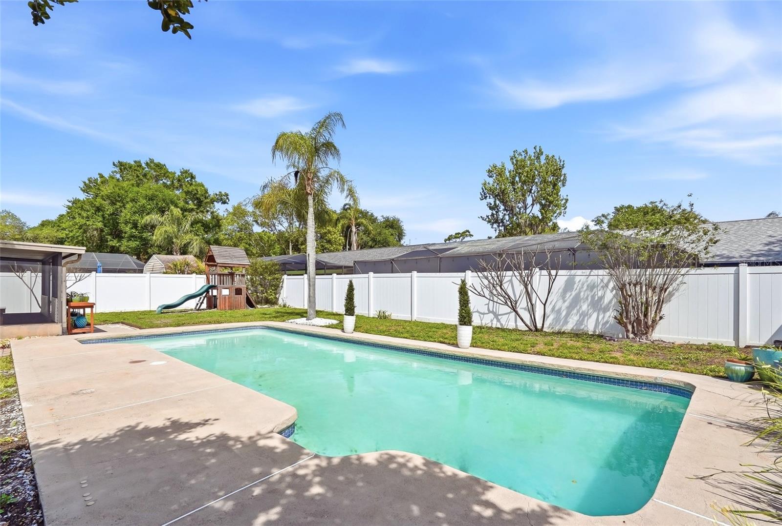 Image 2 of 62 For 12212 Wildbrook Drive