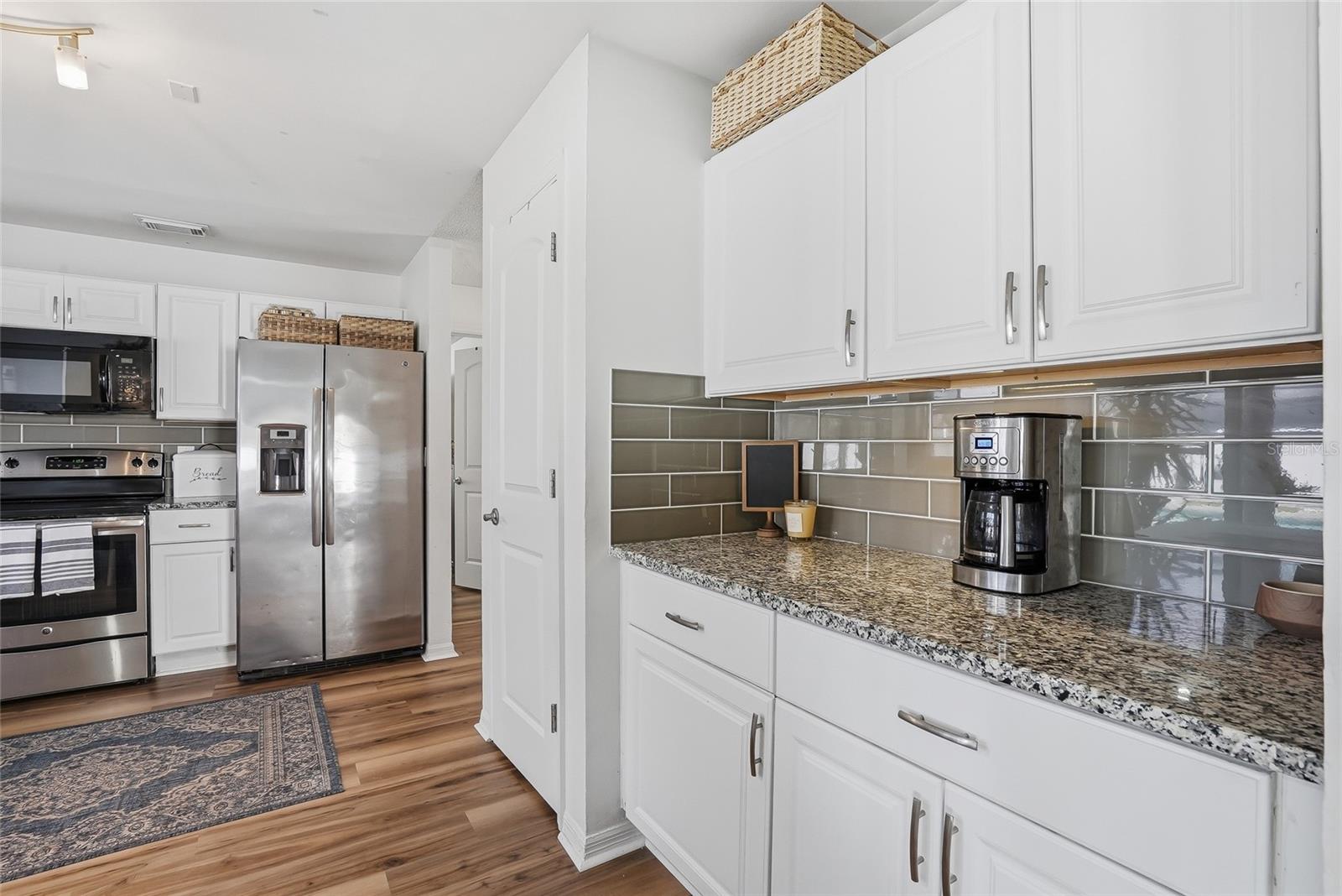 Image 20 of 62 For 12212 Wildbrook Drive