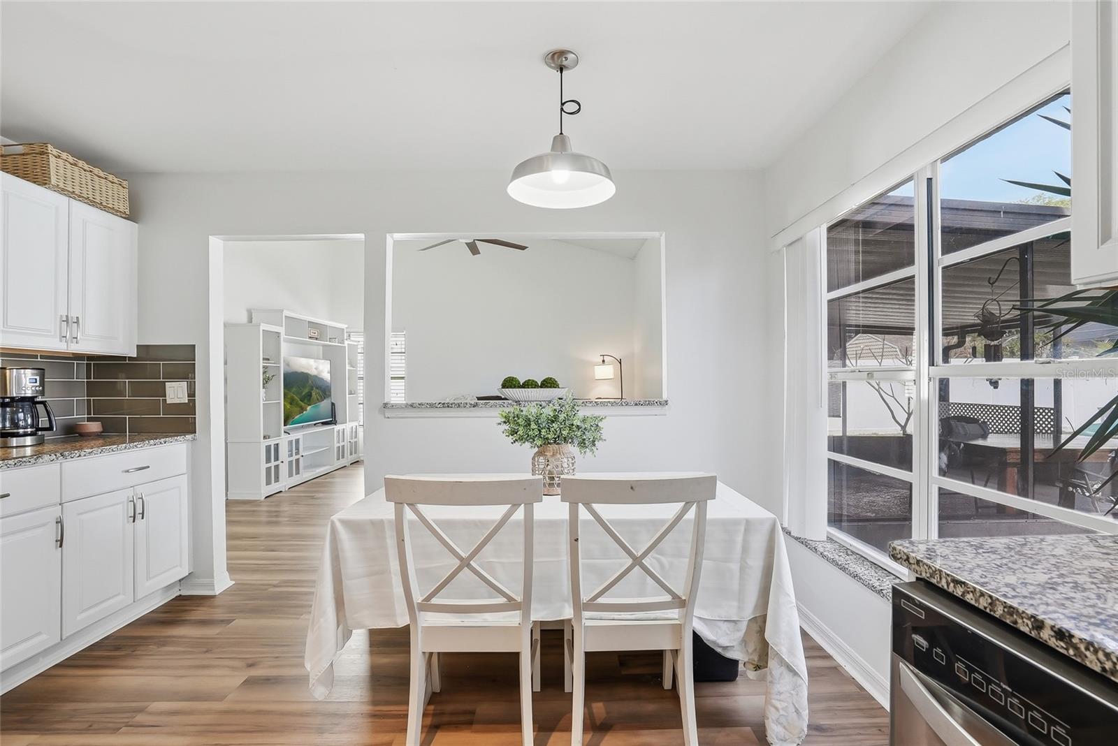 Image 21 of 62 For 12212 Wildbrook Drive