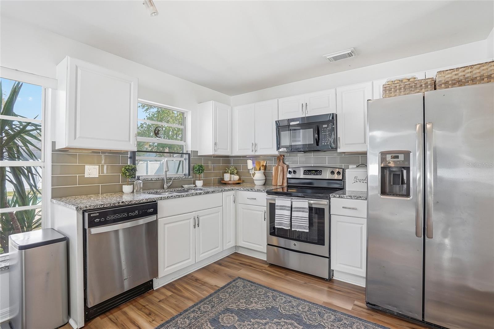 Image 22 of 62 For 12212 Wildbrook Drive