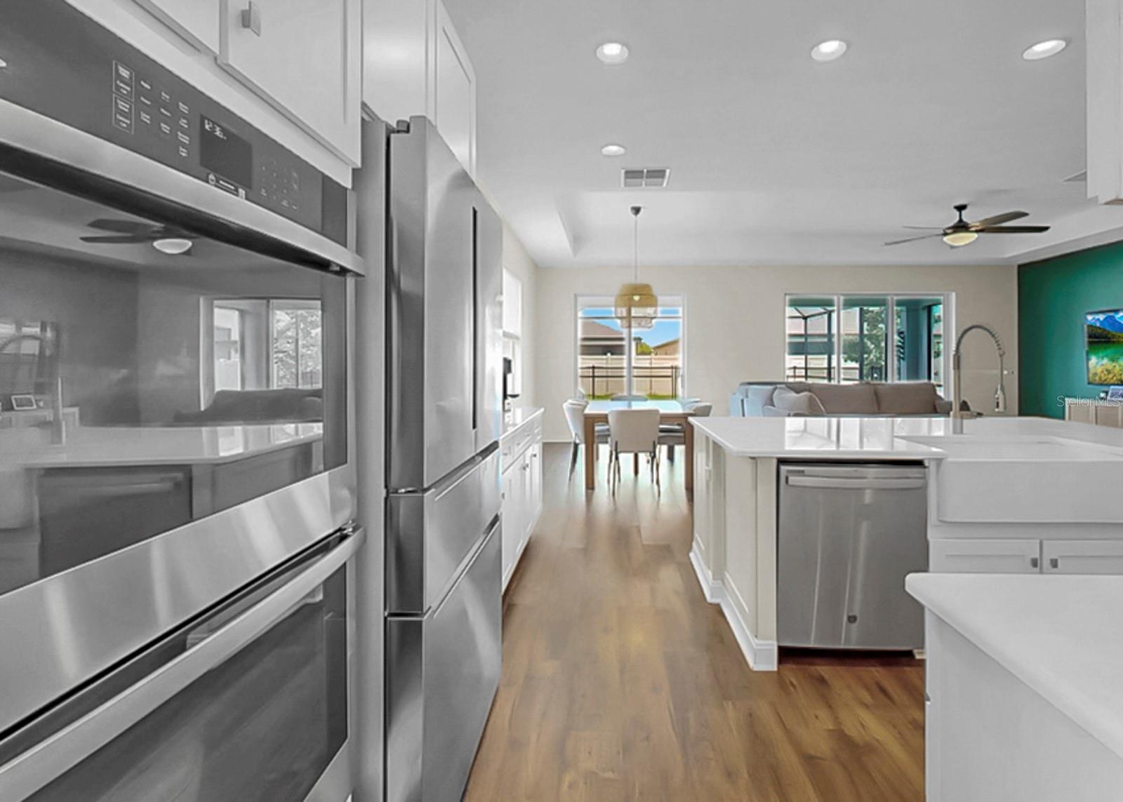 Listing photo id 8 for 10322 Wine Press Avenue