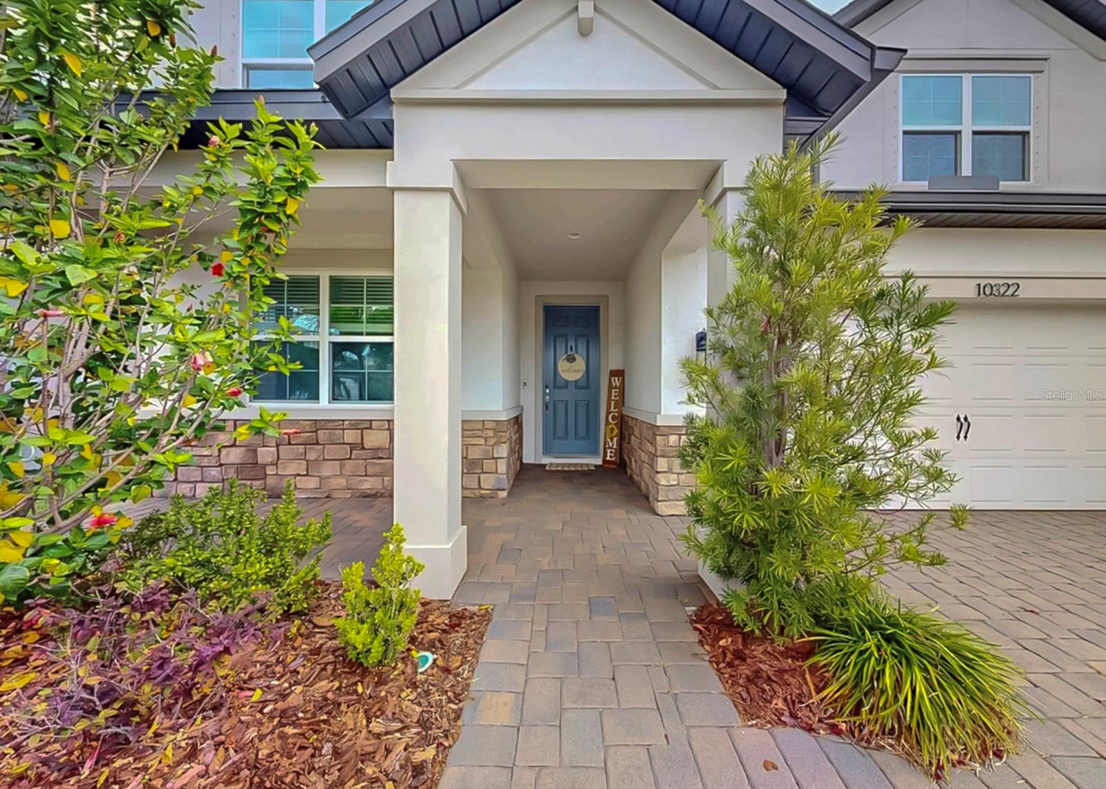 Listing photo id 2 for 10322 Wine Press Avenue