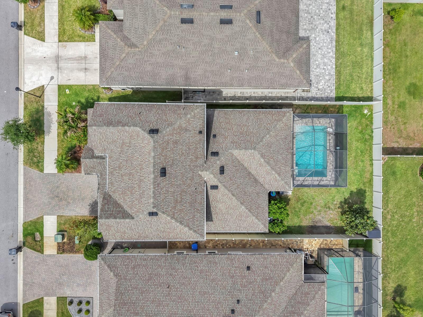 Listing photo id 43 for 10322 Wine Press Avenue